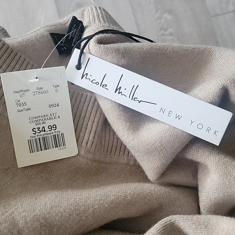 Nicole Miller Sweater - Picture 5 of 6